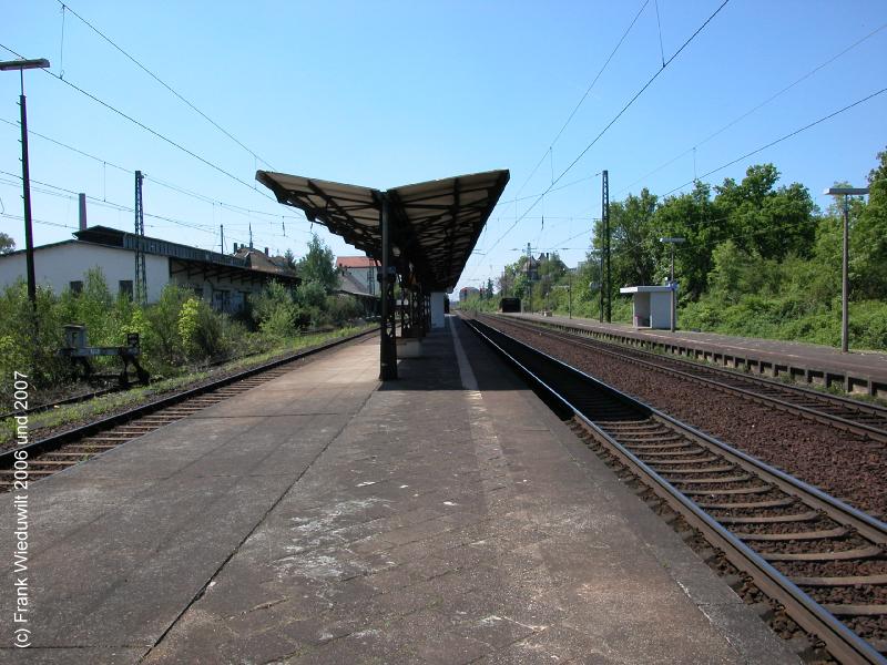 mainkur-bahnsteige_0003